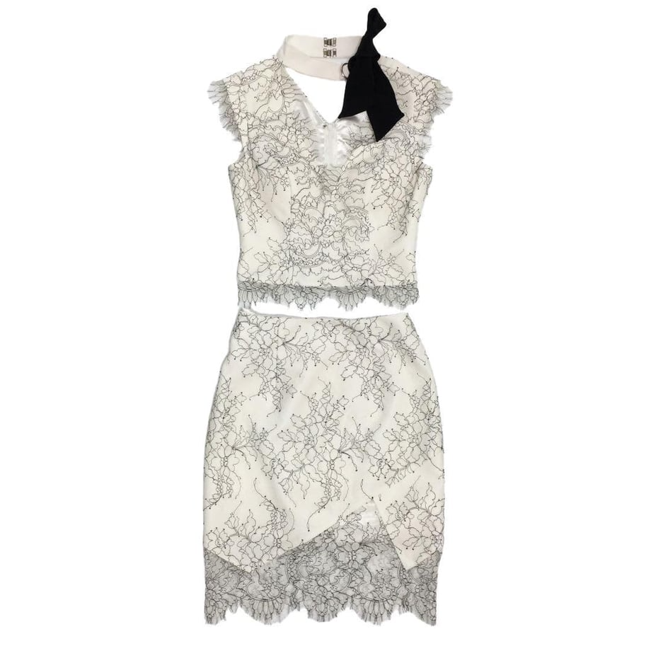 DEA. by ROBE de FLEURS 総レース セットアップドレス