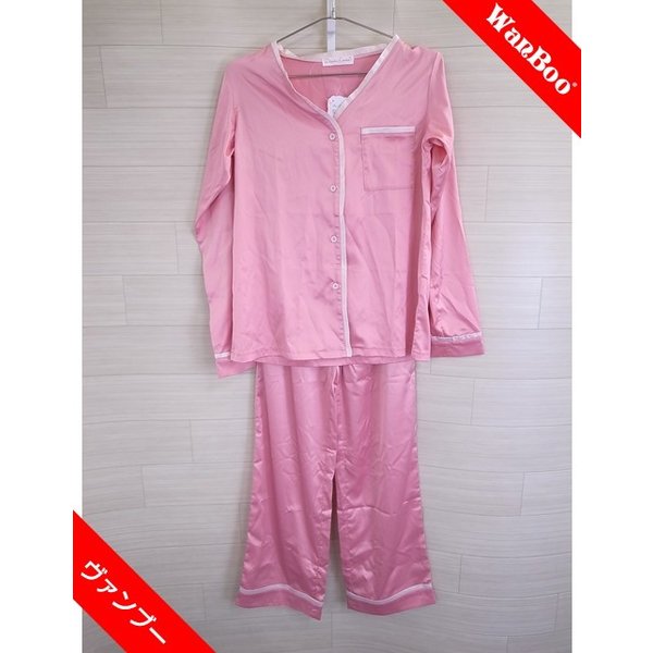 Dream Lovers clothes