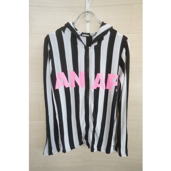 ANAP clothes