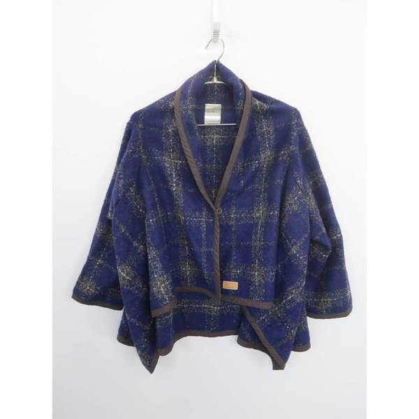 Plame Collome clothes