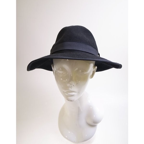 AZUL BY MOUSSY hat