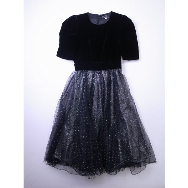 SOCIAL BY KINDWARE clothes