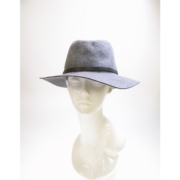 AZUL BY MOUSSY hat