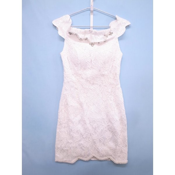 Jasmine clothes