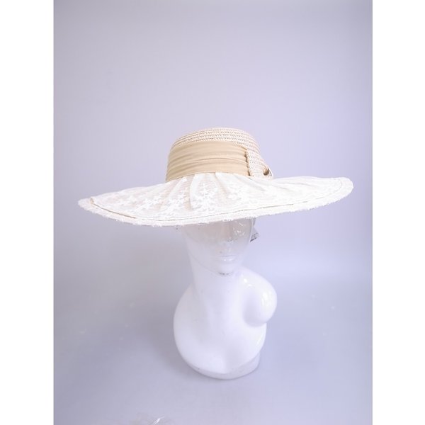 axes femme hat