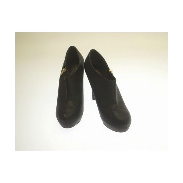 CECIL McBEE shoes