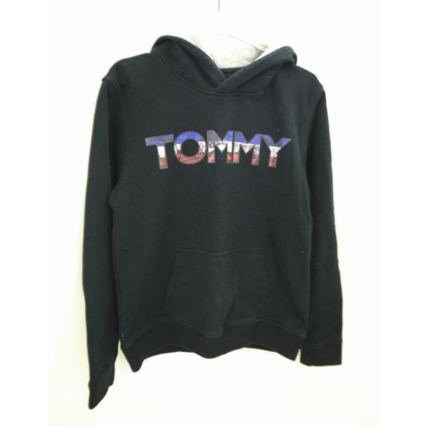 TOMMY clothes