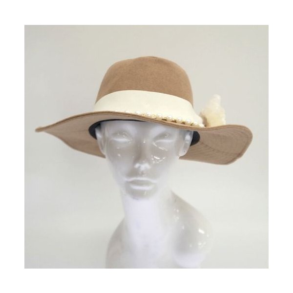 axes femme hat