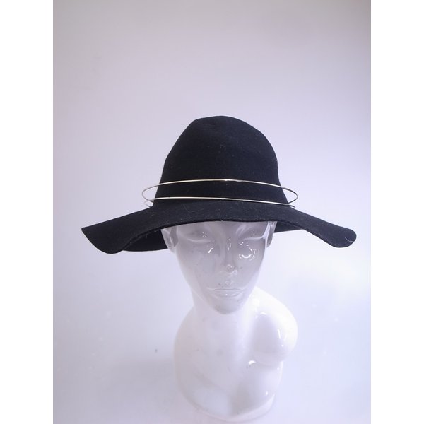 EGOIST hat