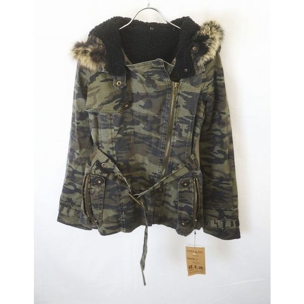 d.i.a clothes