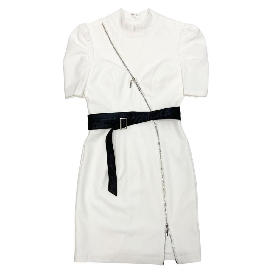 【ROBE de FLEURS Glossy / ローブドフルールグロッシー】ベルト付きジッパーストレッチタイトミニキャバドレス